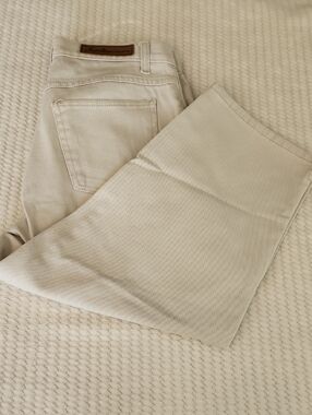 Billblass Easy Fit Capri Beige Denim Jeans